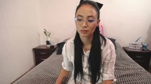 Anny online show from February 22, 2025, 11:24 pm