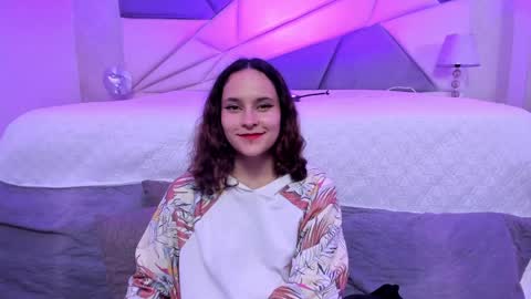 AnnyT online show from December 20, 2024, 2:52 am