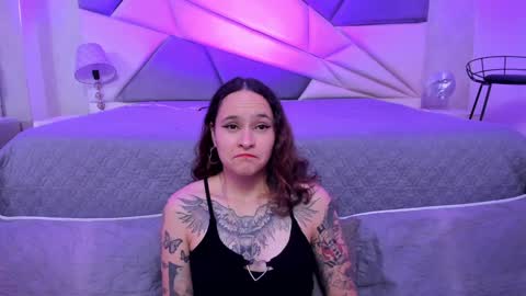 AnnyT online show from January 12, 2025, 11:47 pm