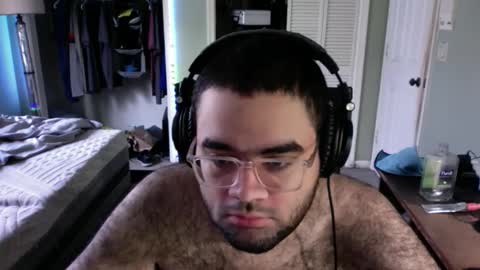 Snapshot of anonman12 chatting on September 16, 2025, 4:19 pm anonman12 online show from September 16, 2025, 4:19 pm