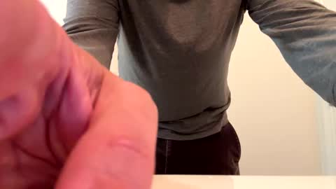 anonomousloser online show from September 30, 2025, 12:32 pm