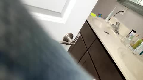 anonomousloser online show from November 11, 2025, 6:08 pm