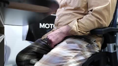 D online show from February 3, 2025, 1:30 pm