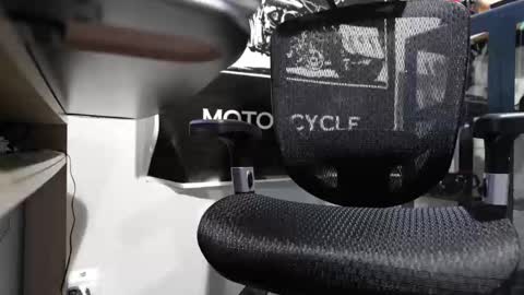 D online show from March 5, 2025, 8:53 pm