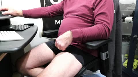 D online show from April 3, 2026, 12:47 pm