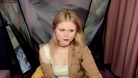 Snapshot of anoramore chatting on November 26, 2025, 6:47 am Anora online show from November 26, 2025, 6:47 am