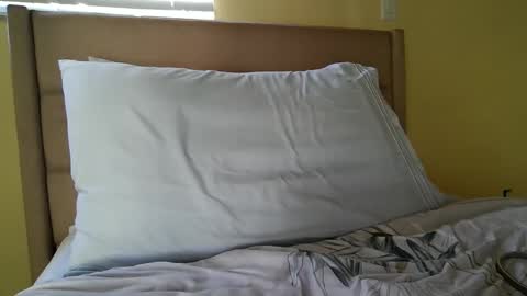 Lower chakra online show from October 12, 2025, 7:46 pm