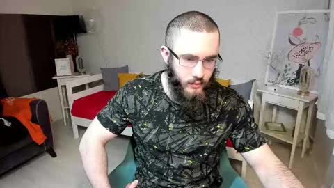 Snapshot of ant_power chatting on February 18, 2026, 1:51 pm Ant online show from February 18, 2026, 1:51 pm