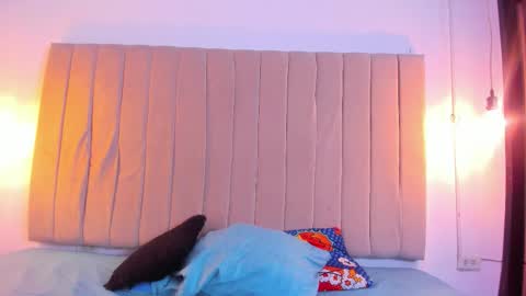 antholla online show from January 11, 2026, 12:54 pm