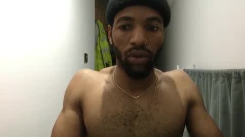 Snapshot of anthonymarkz chatting on February 25, 2026, 6:28 pm anthonymarkz online show from February 25, 2026, 6:28 pm