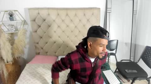       online show from September 27, 2025, 2:05 am