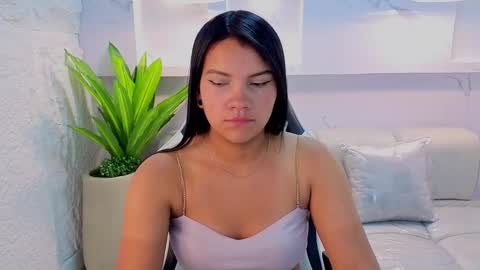 Antonela online show from September 23, 2025, 12:52 pm