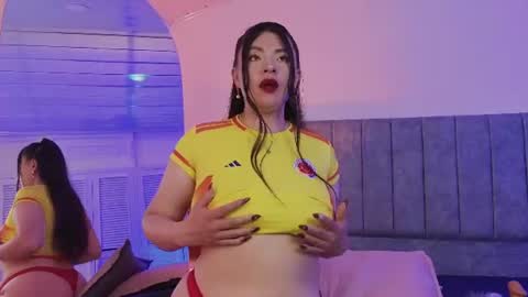 Snapshot of antonella_1998_ chatting on July 7, 2026, 1:59 pm Antonella online show from July 7, 2026, 1:59 pm