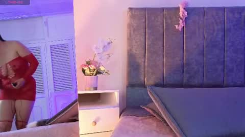 Snapshot of antonella_1998_ chatting on July 16, 2026, 1:39 pm Antonella online show from July 16, 2026, 1:39 pm