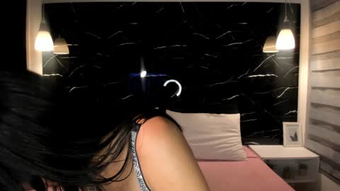 Antonella online show from December 17, 2024, 4:45 am