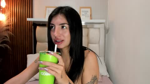 Antonella online show from December 20, 2024, 10:11 pm