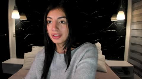 Antonella online show from December 22, 2024, 7:44 am