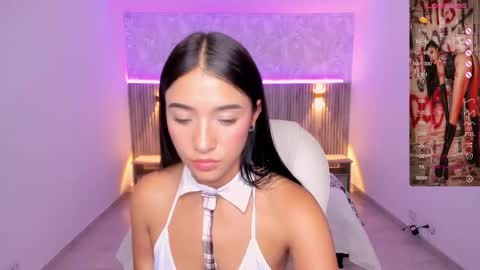  Antonella Grayy  online show from March 3, 2025, 5:18 pm