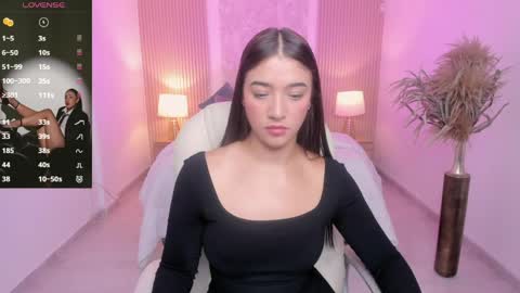  Antonella Grayy  online show from April 17, 2026, 11:24 am