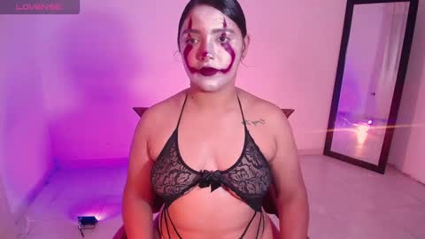 Snapshot of antonella_hot_x chatting on October 31, 2025, 9:05 pm Antonella online show from October 31, 2025, 9:05 pm