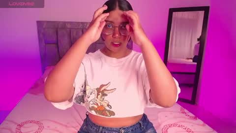 Snapshot of antonella_hot_x chatting on November 1, 2025, 9:17 pm Antonella online show from November 1, 2025, 9:17 pm