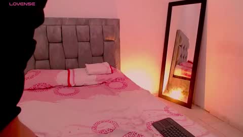 Antonella online show from March 5, 2026, 2:07 am