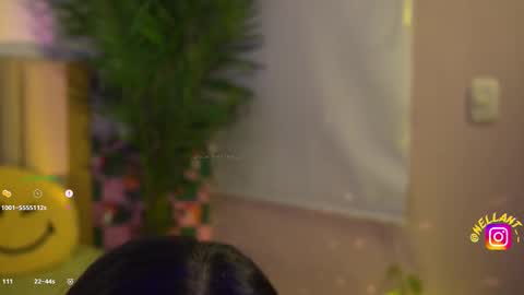 Snapshot of antonella_maitt chatting on November 3, 2025, 4:47 am Nell. online show from November 3, 2025, 4:47 am