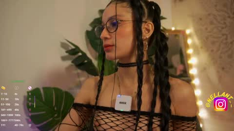 Nell. online show from March 9, 2026, 3:10 am