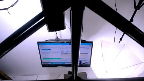 antonella online show from October 28, 2025, 6:06 am