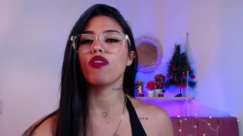 Antonella online show from December 20, 2024, 10:16 am