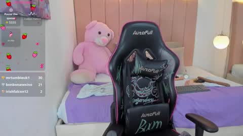 Antonella Moon 7 online show from March 2, 2026, 7:15 am