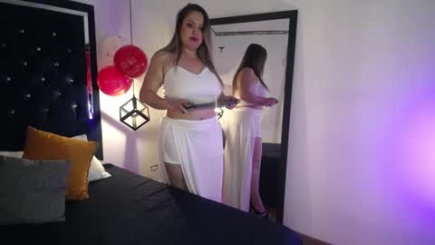 Snapshot of antonella_richel chatting on September 20, 2025, 2:12 am Antonella online show from September 20, 2025, 2:12 am