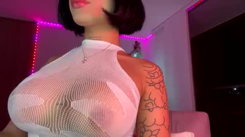 Snapshot of antonella_silva chatting on December 24, 2024, 12:33 am Anto online show from December 24, 2024, 12:33 am