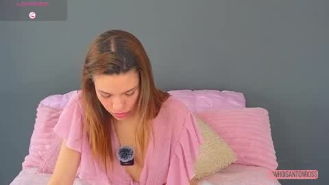 Antonella  online show from June 3, 2026, 3:17 pm