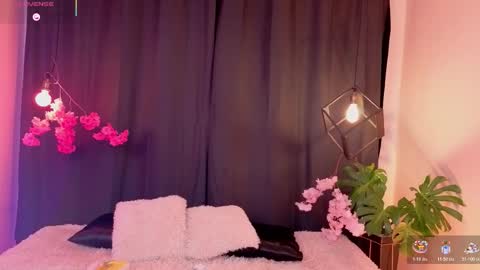  Antonella online show from October 19, 2025, 3:40 am