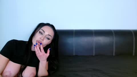 antonia98x online show from January 31, 2025, 11:45 pm