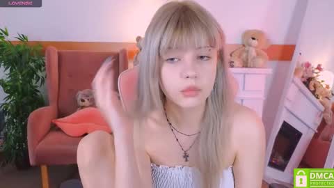 antonia_ferrero online show from November 27, 2025, 6:48 am