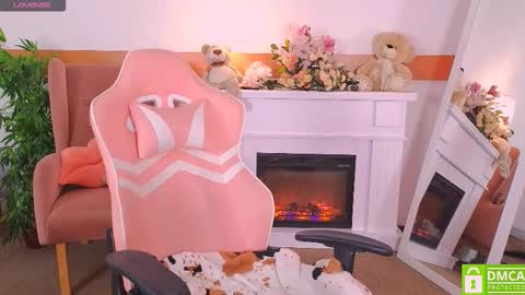 antonia_ferrero online show from November 29, 2025, 9:01 am