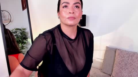 Antonia online show from December 2, 2024, 7:49 pm