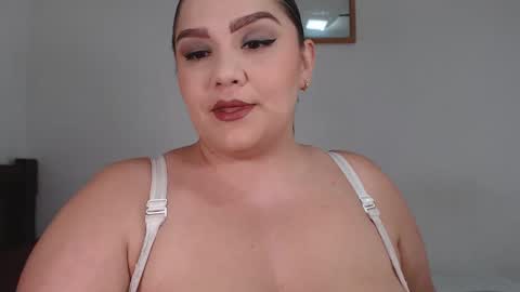 Snapshot of antoniamoreno82 chatting on March 5, 2025, 9:37 pm antonia online show from March 5, 2025, 9:37 pm