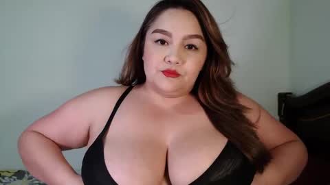 Snapshot of antoniamoreno82 chatting on October 6, 2025, 9:23 pm antonia online show from October 6, 2025, 9:23 pm