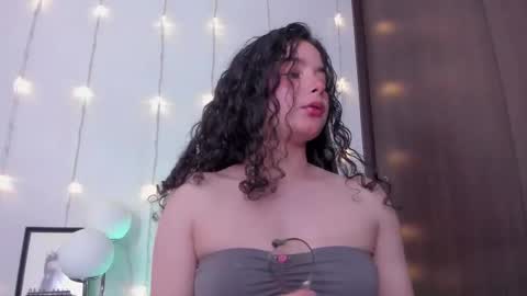 Snapshot of antoniart_ chatting on September 29, 2025, 2:16 am Antonia online show from September 29, 2025, 2:16 am