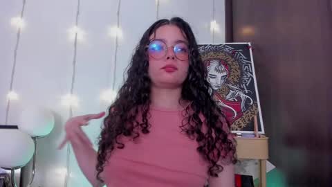 Snapshot of antoniart_ chatting on October 3, 2025, 3:58 am Antonia online show from October 3, 2025, 3:58 am