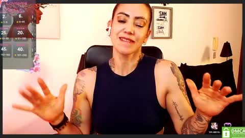 Snapshot of antoniavillamizar chatting on May 1, 2026, 6:12 pm Anto online show from May 1, 2026, 6:12 pm