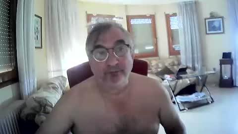 Antonio online show from October 3, 2025, 10:23 am