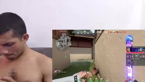Snapshot of antoniocuervo chatting on March 1, 2025, 1:11 am Hadez online show from March 1, 2025, 1:11 am