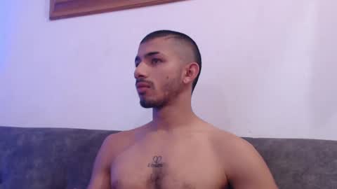 Snapshot of antoniocuervo chatting on March 11, 2025, 12:17 pm Hadez online show from March 11, 2025, 12:17 pm