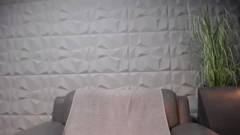 HI My name is Antonio online show from January 3, 2025, 11:12 pm