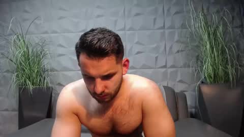 HI My name is Antonio online show from March 4, 2025, 8:05 pm