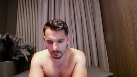 HI My name is Antonio online show from October 31, 2025, 7:59 pm